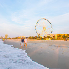Das SkyWheel am Strand von Myrtle Beach, South Carolina