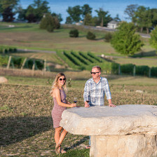 Weinprobe auf einem Weingut in Traverse City, Michigan