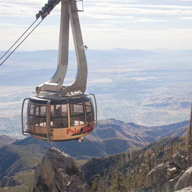 Panoramablick aus der Palm Springs Aerial Tramway in Greater Palm Springs, Kalifornien