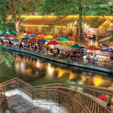 Abendstimmung am River Walk in San Antonio, Texas